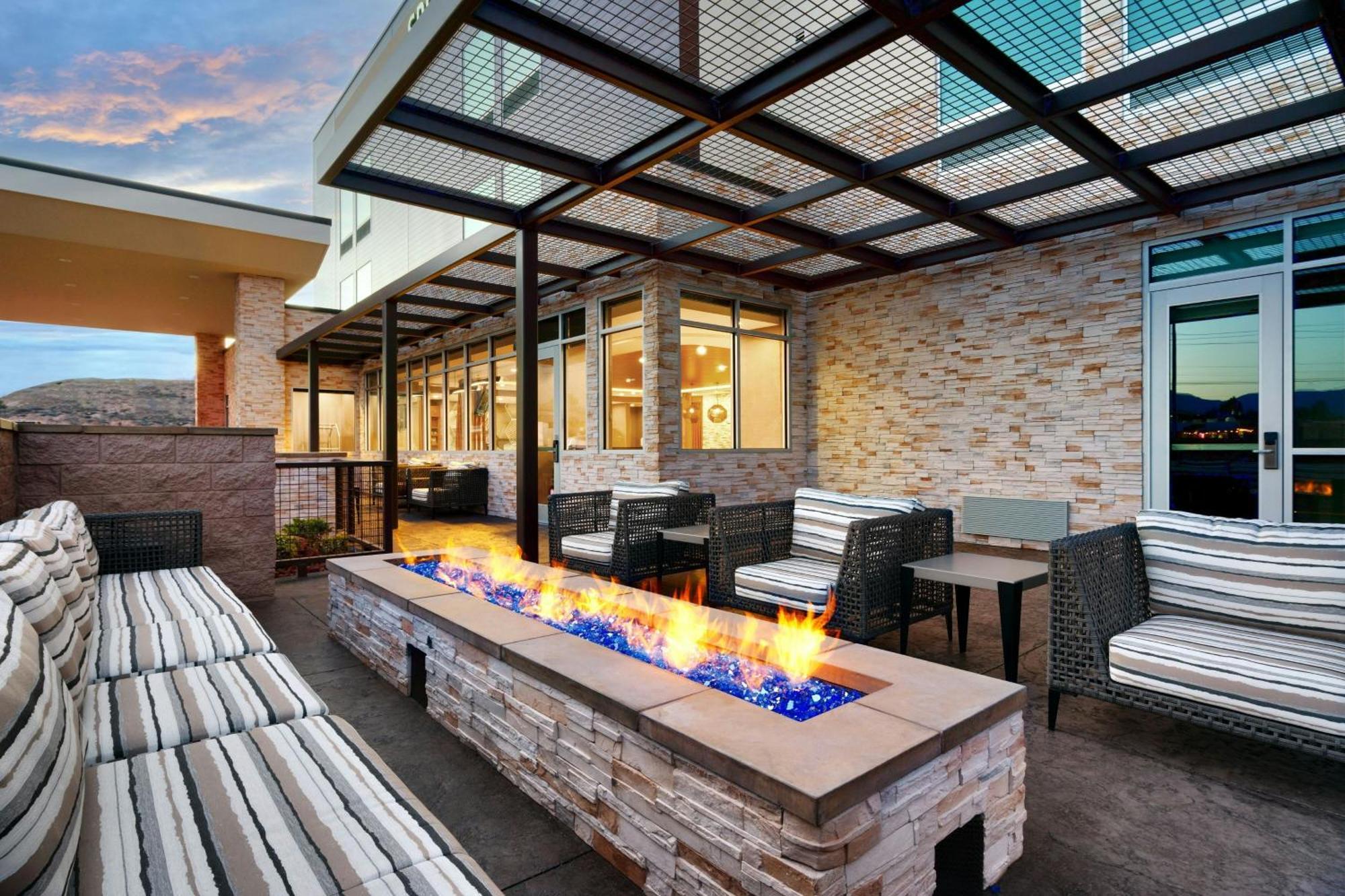 Springhill Suites By Marriott Cottonwood Exterior foto